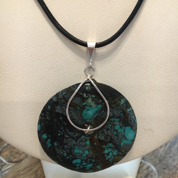 Genuine Turquoise Pendant, provides protection - Picture 4 of 4